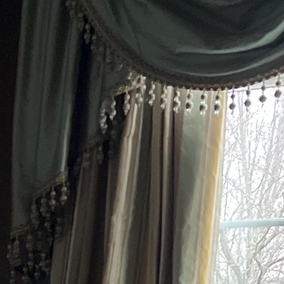 Drapery trim - Picture 4 of 6